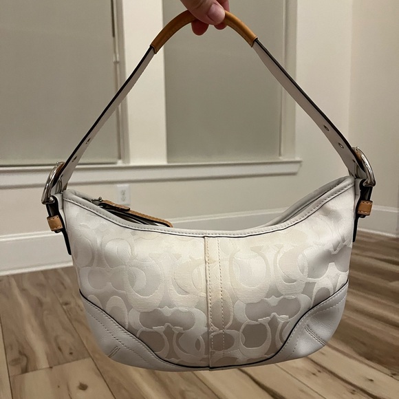 Rare Vintage Coach Soho Optic White Shoulder Bag (A05Q-1850) - Picture 3 of 11